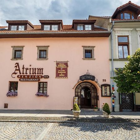 Penzion - Restaurant Atrium Попрад Екстер'єр фото